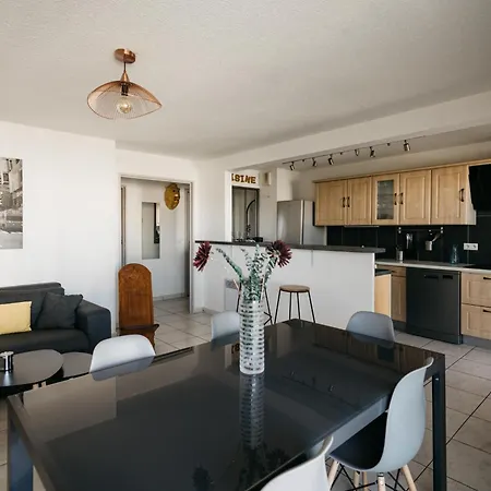 아파트 Appt 10 Min From Beaches, Wifi, Terrace Fréjus