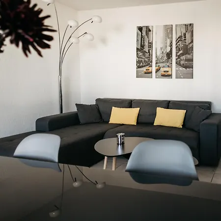 Appt 10 Min From Beaches, Wifi, Terrace 아파트 Fréjus