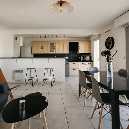 Appt 10 Min From Beaches, Wifi, Terrace *